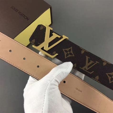 louis vuitton belt screws|Louis Vuitton unisex belt.